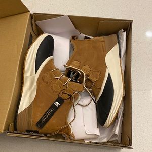 Sorel Duck Boots NWT